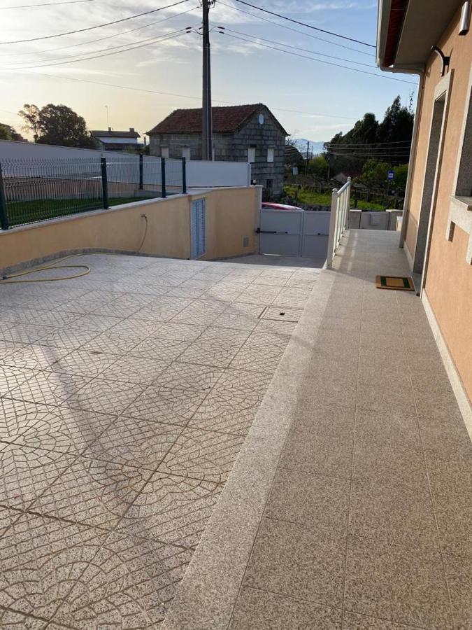 Vivenda Caixilao Casa Com 3 Quartos Viana do Castelo Exteriör bild